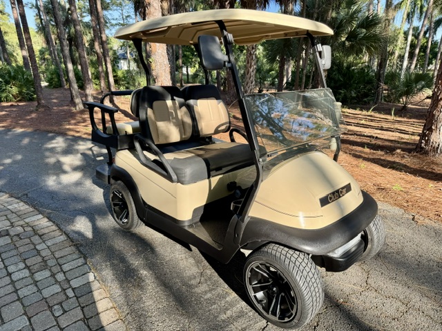 2001 Club Car DS with new batteries